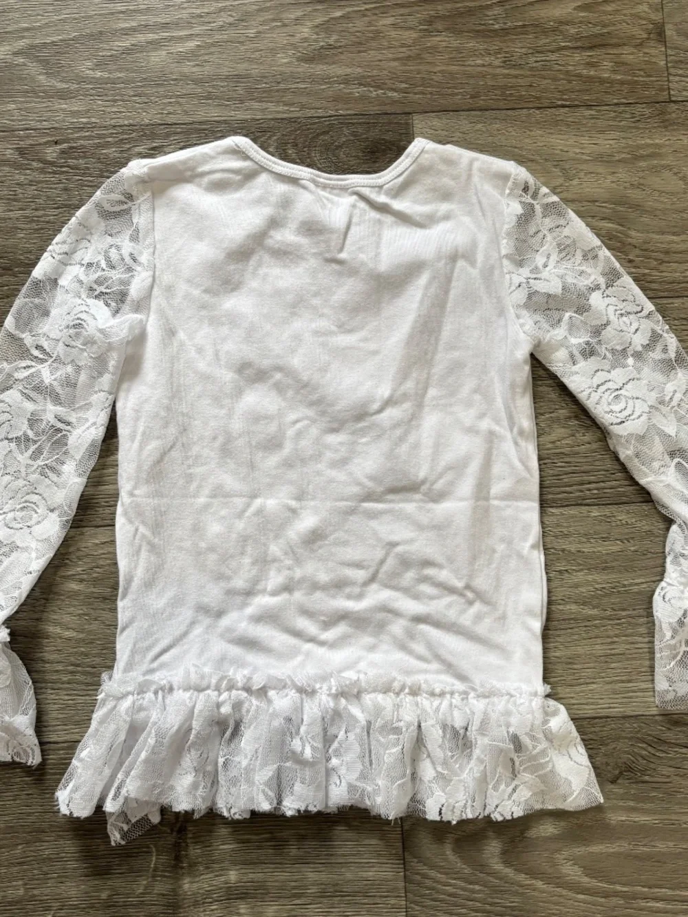 Kids Girls White Lace Long Sleeve Boutique T-Shirt Size Medium Toddler 4/5T